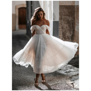 Short Wedding Dresses Tea-Length Sweetheart Neck Sleeveless A-Line Natural Waist Tulle Short Bridal Dress