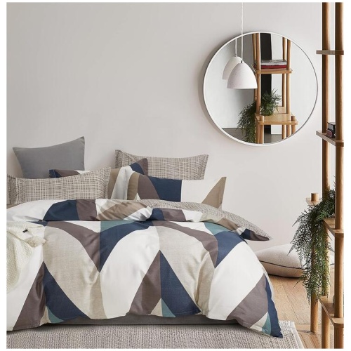 100% Cotton Oliver Reversible Printed Quilt Cover Set - Queen Size