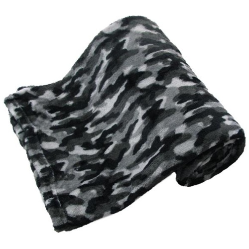 190GSM Boys Cool Ultra Soft Coral Fleece Throw 127 x 152cm Army Camouflage