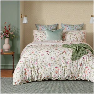 Arils Garden Quilt Cover - King