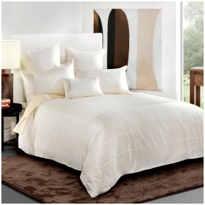 Bianca Balmain Cream Quilt Cover Set Queen