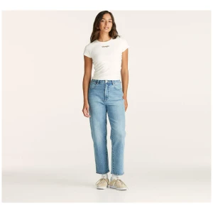 Claudia Hi Straight Crop Jean