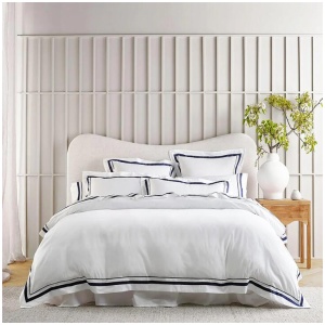 Cloud 1000 TC Egyptian Cotton White Navy Queen Quilt Cover Sets by Renee Taylor
