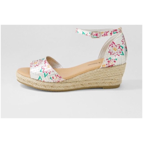Django & Juliette Skip Dj Silver & Fuchsia Line Cut Leather Silver & Fuchsia Line Cut Sandals Womens Shoes Casual Heeled Sandals