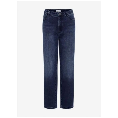 Girlfriend Crop Jean