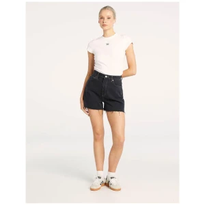 High Relaxed Short