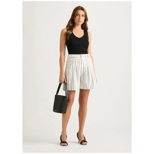 Karolina Linen Short