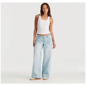 Low Farrah Baggy Jean