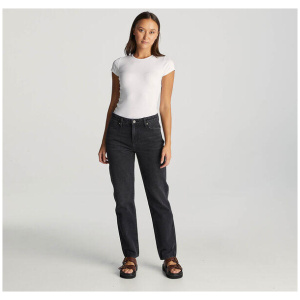 Mid Tori Slim Straight Jean