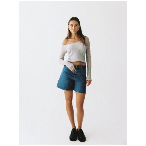 Signature Mid Relaxed Short