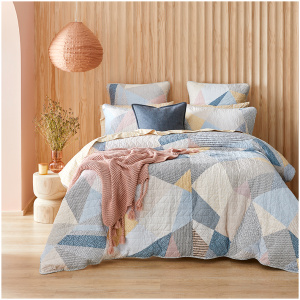 TAKASHI Queen Quilt Cover