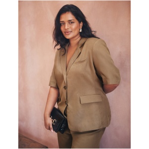 Forever New Women's Bowie Curve Short Sleeve Jacket in Soft Mocha Suit