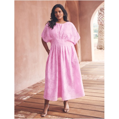 Forever New Women's Eve Curve Plus Size Seam Midi Dress in Dolly Pink