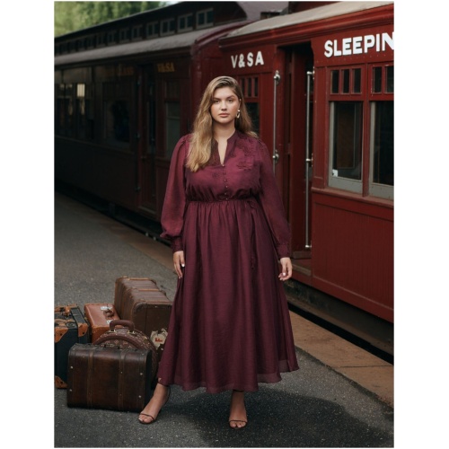 Forever New Women's Curve Plus Size Floral Midi Dress in Berry
