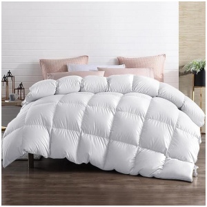 Giselle Bedding 700GSM Goose Down Feather Quilt King