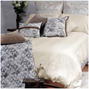Canterbury Tarlo Cream Quilt Cover Set Queen