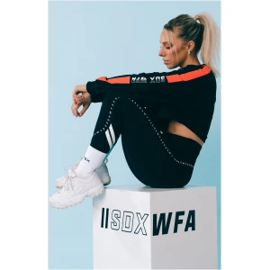 Cutaway Cropped Sweater Black