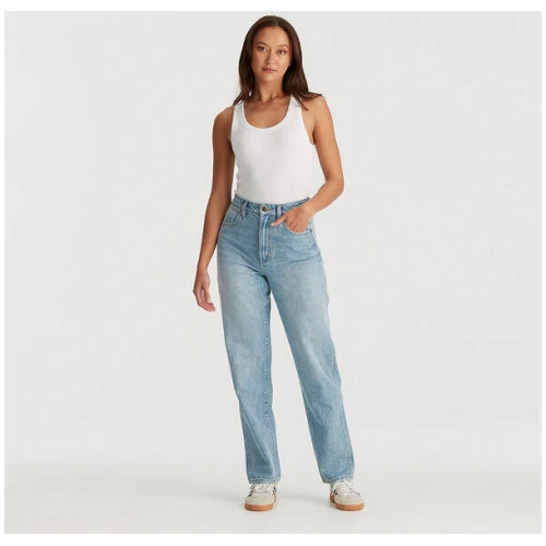 Hi Claudia Straight Jean