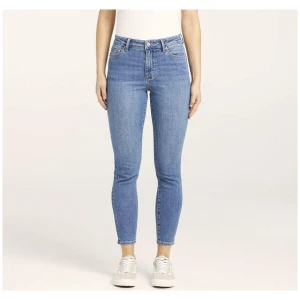 Mid Ankle Skimmer Skinny Jean