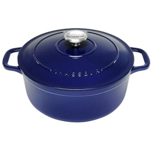 Round French Oven /6.3L Inferno Size 28cm/6.3L in Red by Chasseur