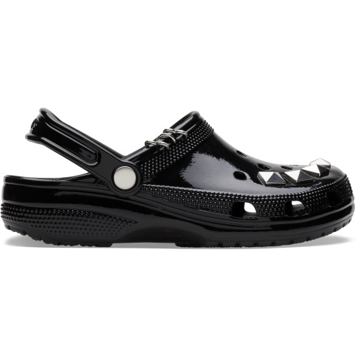 Crocs Classic Studded Clog; Black, W6/M4