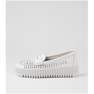 Django & Juliette Brogany Dj White White Sole Leather White White Sole Sneakers Womens Shoes Casual Casual Sneakers