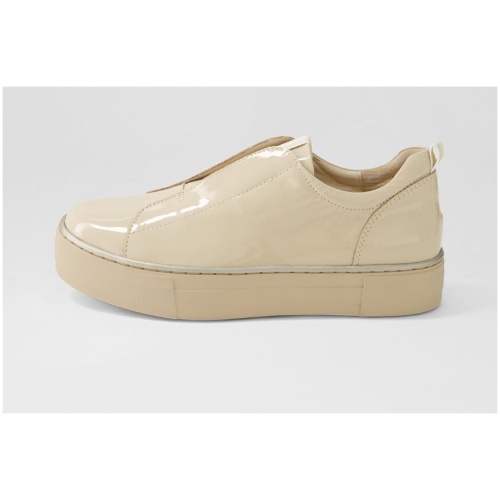 Django & Juliette Fredie Dj Oatmeal Oatmeal Sole Patent Leather Oatmeal Oatmeal Sole Sneakers Womens Shoes Casual Casual Sneakers