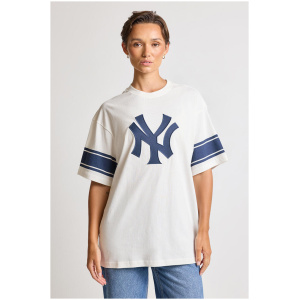 Majestic New York Yankees Stripe Sleeve Tee Vintage White