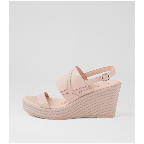 Django & Juliette Efrain Dj Rose Leather Rose Sandals Womens Shoes Casual Heeled Sandals