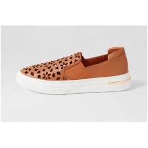 Django & Juliette Willett Dj Dk Tan White Sole Leather Elastic Dk Tan White Sole Sneakers Womens Shoes Casual Casual Sneakers