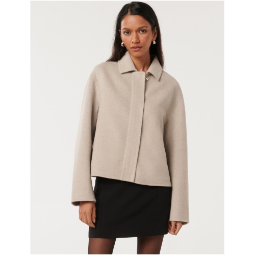 Forever New Women's Eden Petite Zip-Through Felled Jacket in Soft Oatmeal