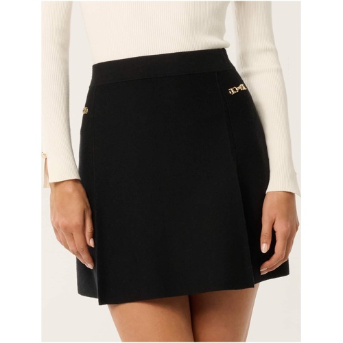 Forever New Women's Kallie Pleat Detail Mini Skirt in Black