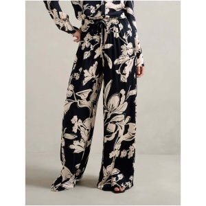 Forever New Women's Serena Satin Pants in Hyl/Floral Co-Ord