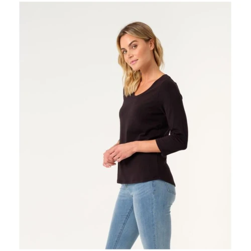 Khoko Collection Women's Scoop Neck 3/4 Sleeve Tee