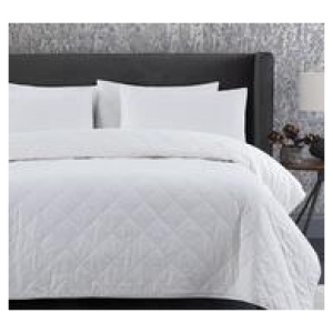 Dreamaker King Single Quilt White