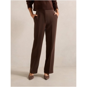 Forever New Women's Fiora Straight-Leg Pants in Chocolate
