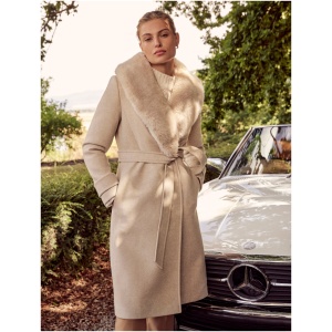 Forever New Women's Nora Faux Fur Collar Coat in Camel Marle
