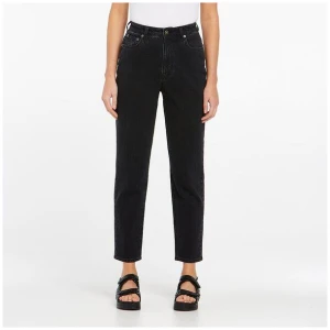 Hi Taper Slim Jean