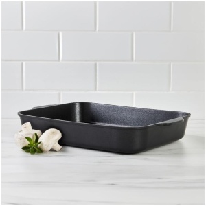 Maxwell & Williams Agile 34 x 26 x 5.5 cm Non-Stick Roasting Pan Black