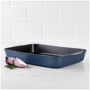 Maxwell & Williams Agile 38 x 28.4 x 5.5 cm Non-Stick Roasting Pan Navy