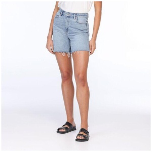 Straight Relaxed Short