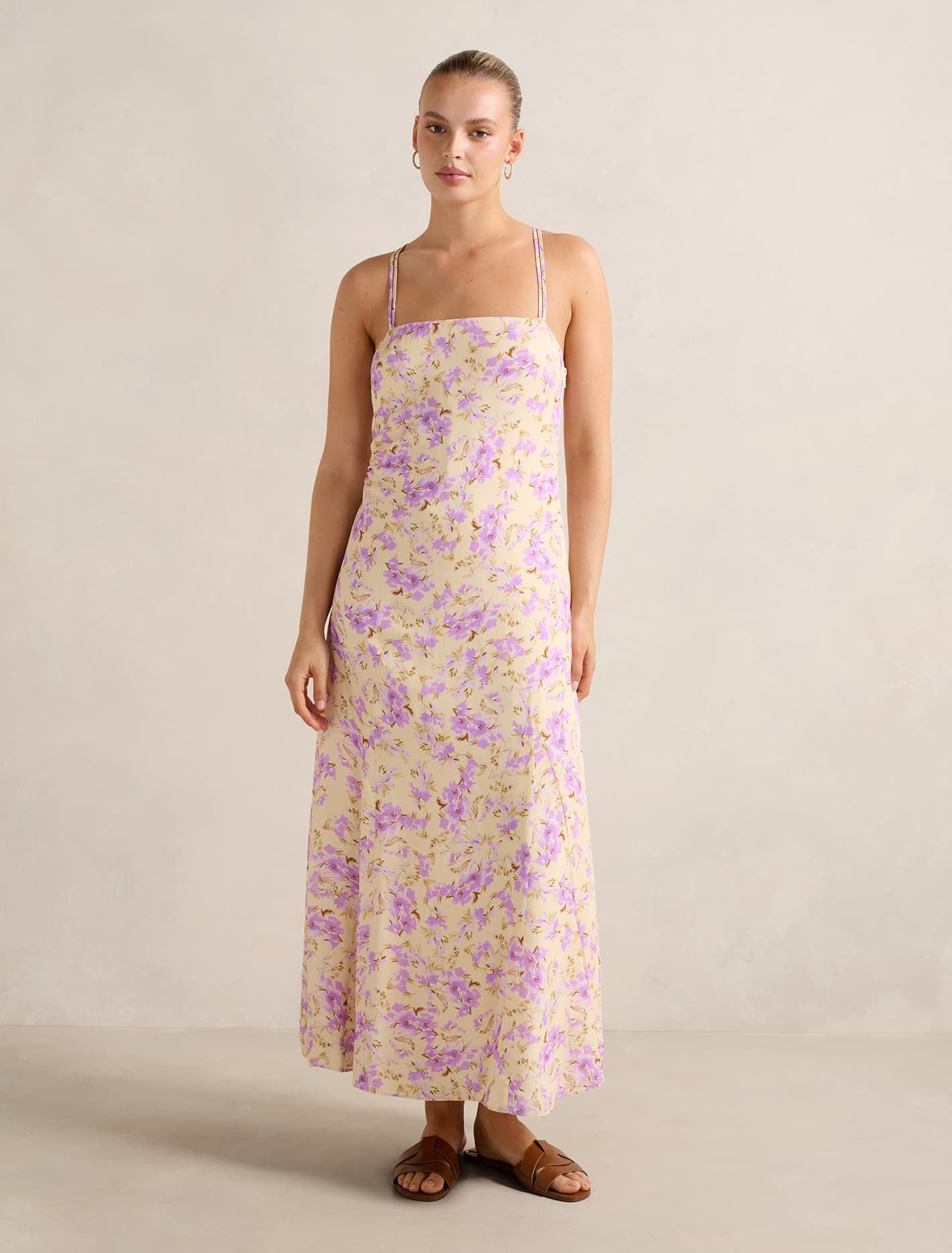 Forever New Women's Georgina Strappy Midi Dress in Saja Ditsy