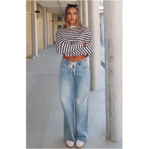 Kendall Mid Rise Wide Leg Jeans Light Blue