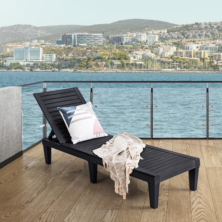 CostwayOutdoor Chaise Lounge Chair Load 180kg with Adjustable Backrest