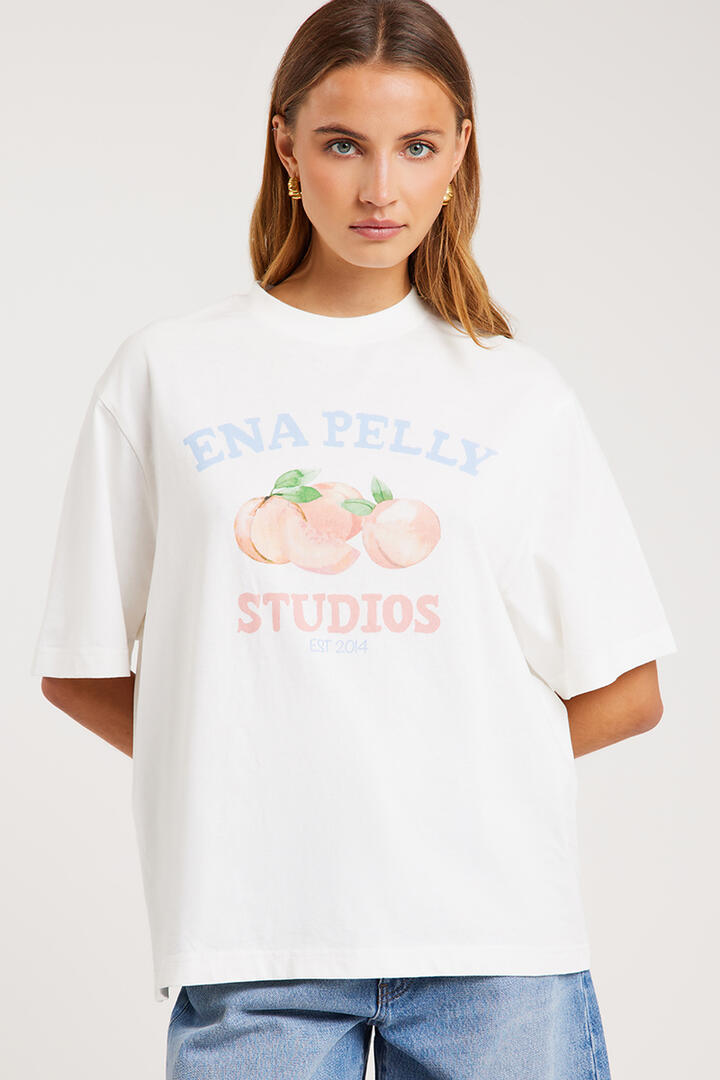 Ena Pelly Peaches Tee Vintage White