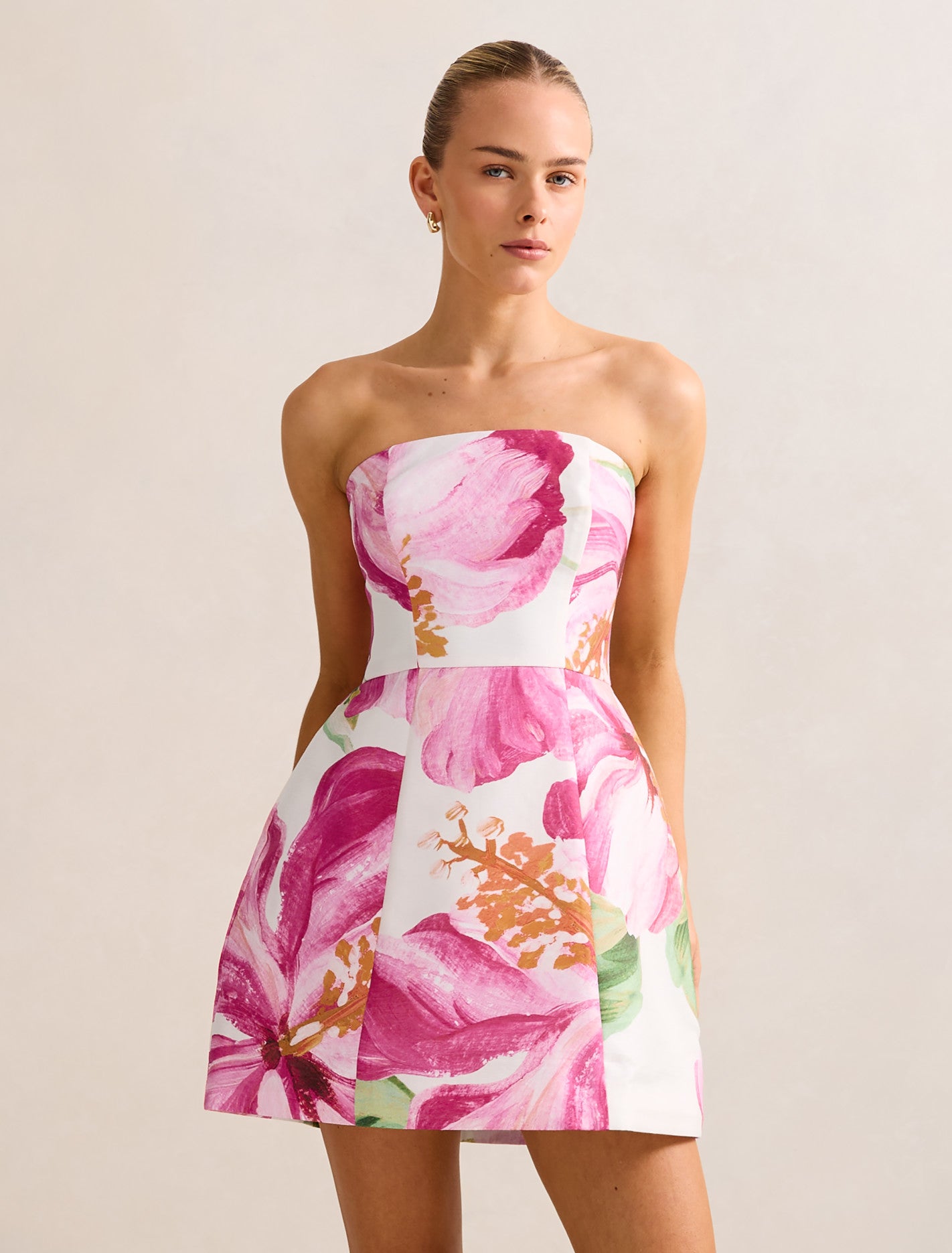 Forever New Women's Aisling Strapless Mini Dress in Cora Tropical