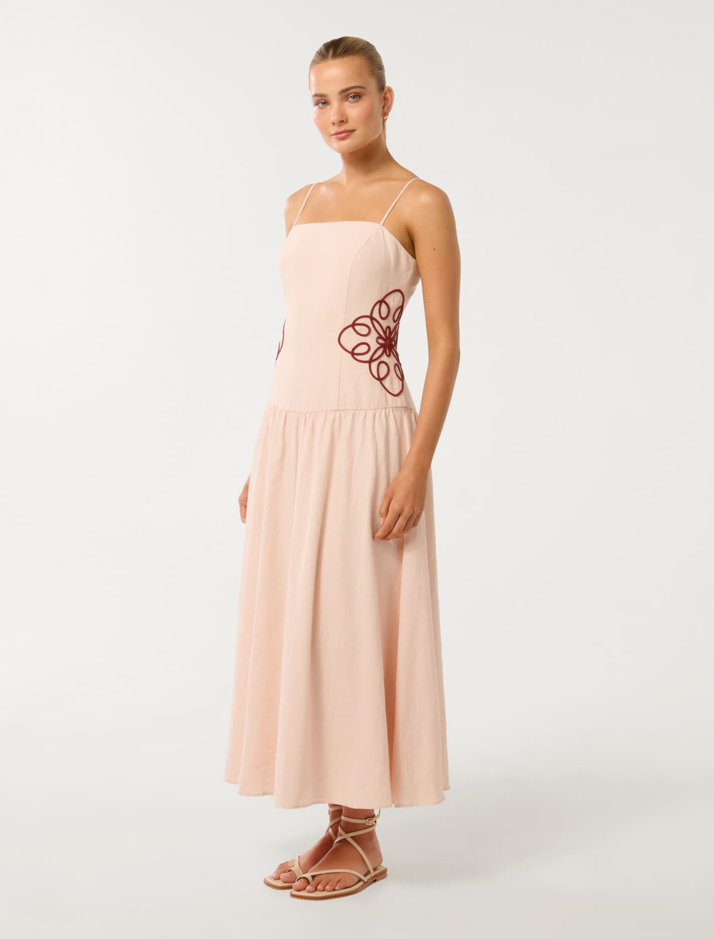 Forever New Women's Arabelle Applique Linen Midi Dress in Misty Pink