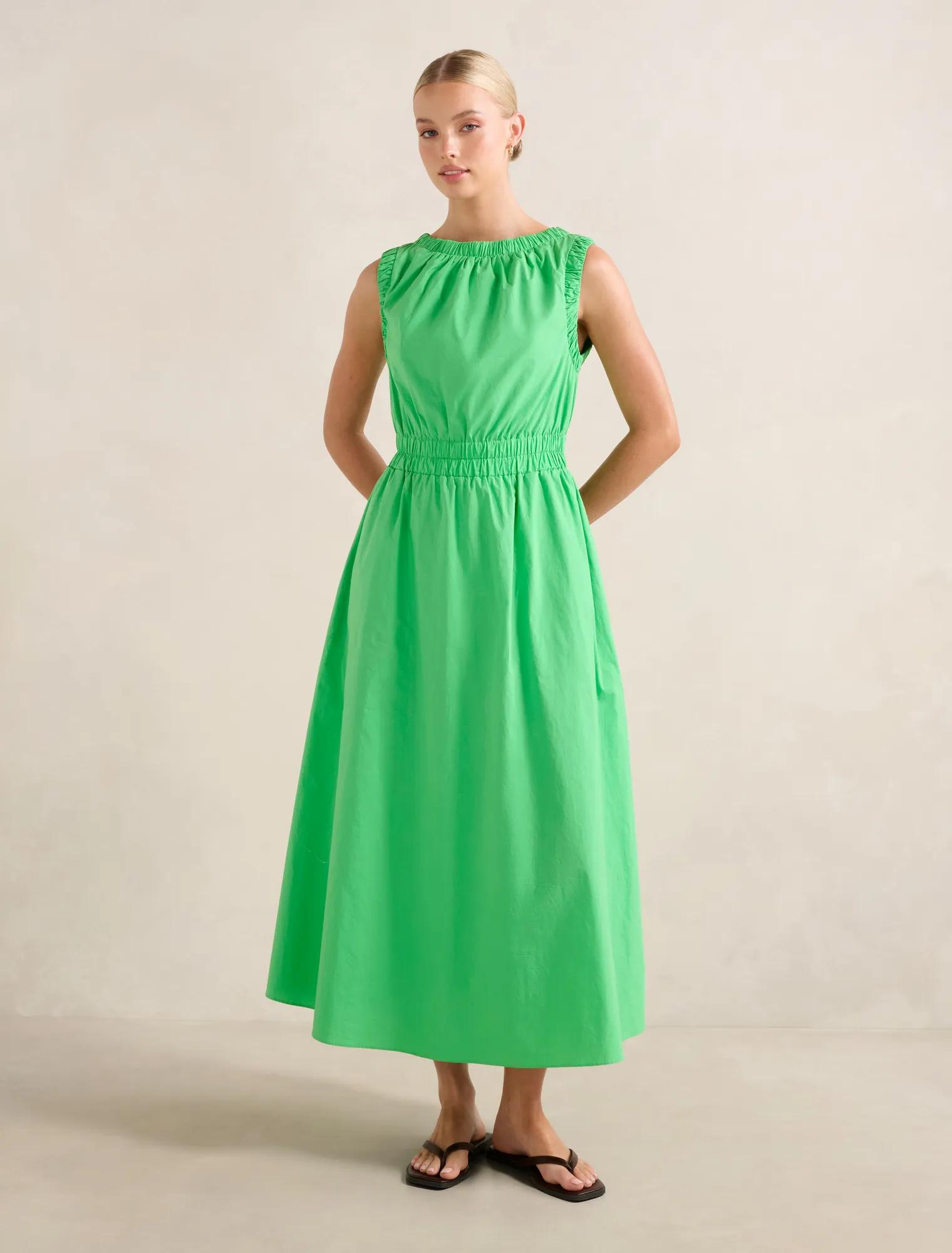 Forever New Women's Bella Shirred Cotton Midi Dress in Vibrant Green