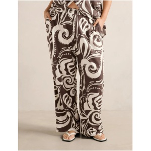 Forever New Women's Saige Curve Plus Size Printed Wide Leg Pants in Collett Abstract Co-Ord