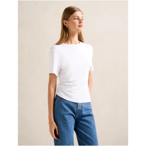 Forever New Women's Saskia Boxy Tee Shirt in Porcelain